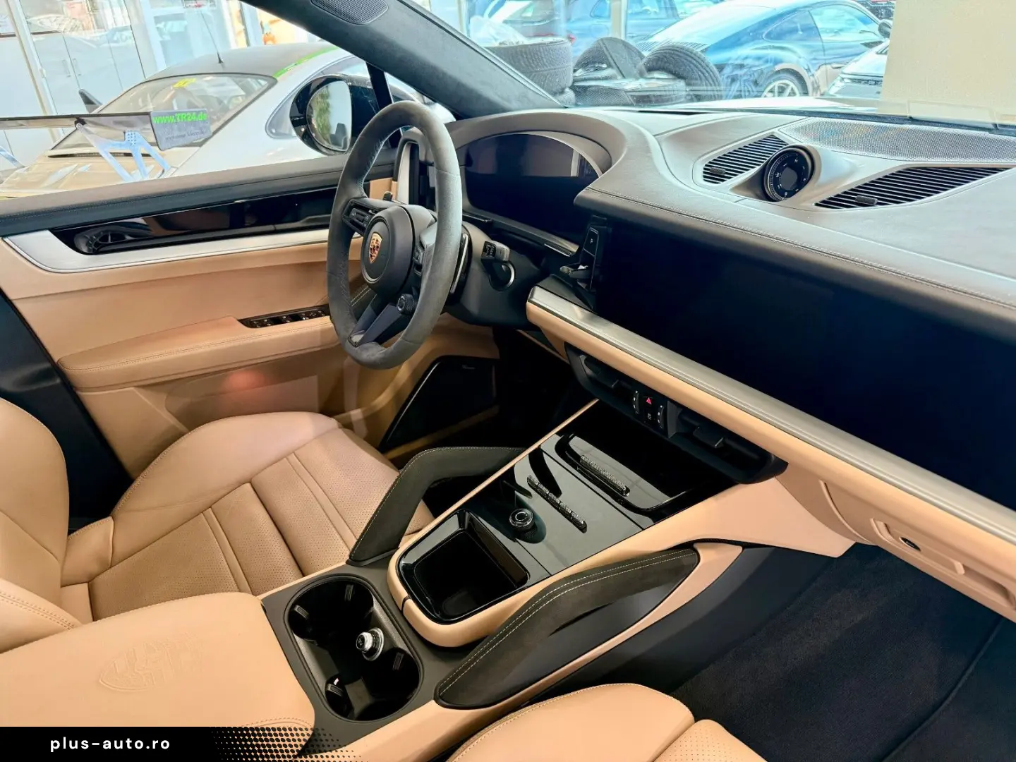 PORSCHE Cayenne Coupe SportDesign Burmester HeadUp ACC