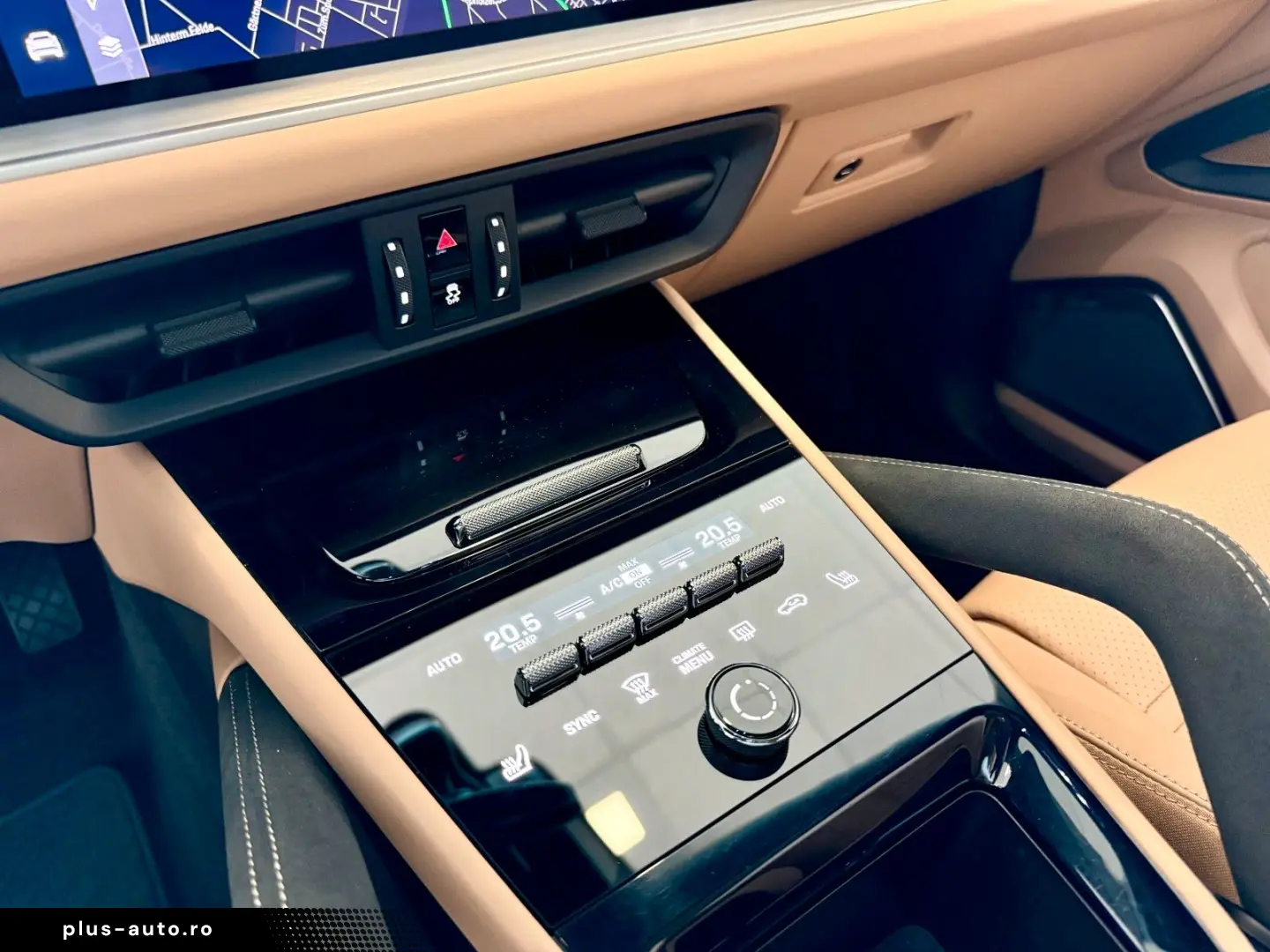 PORSCHE Cayenne Coupe SportDesign Burmester HeadUp ACC