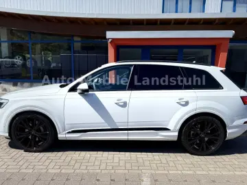 AUDI Q7 QUATTRO S-LINE ACC 7-SITZ OLED MATRIX 360 22