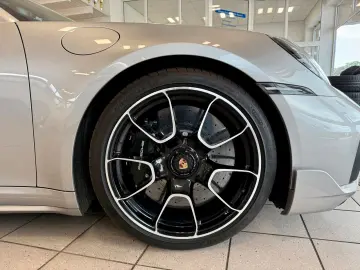 PORSCHE 911 992 Turbo S LIFT SportDesign Glasdach ACC