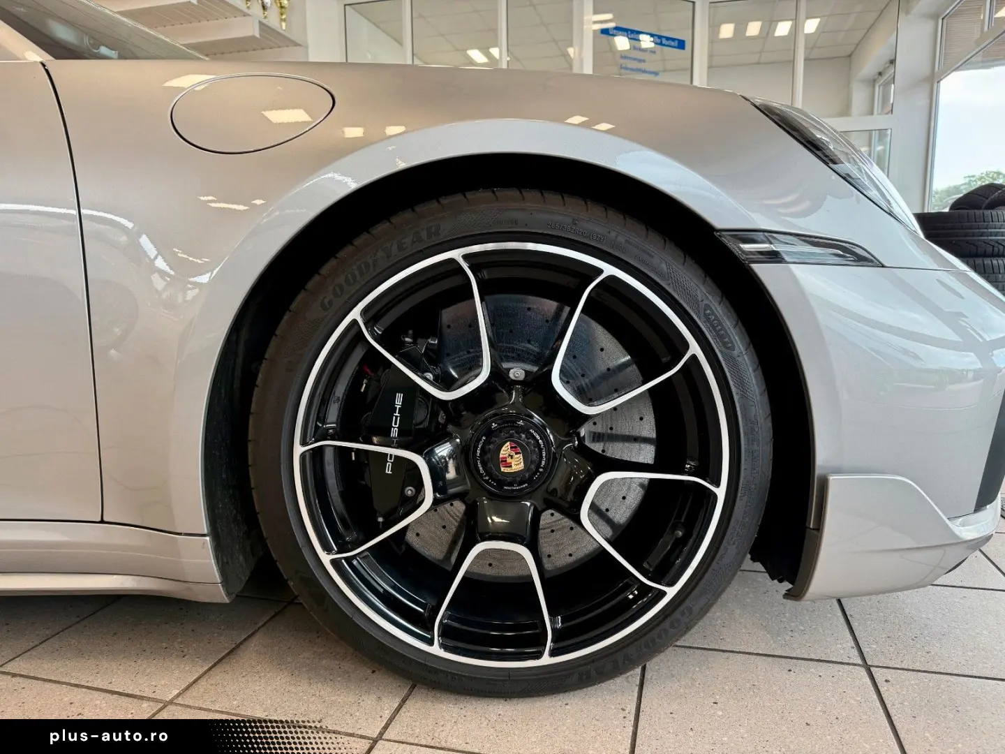 PORSCHE 911 992 Turbo S LIFT SportDesign Glasdach ACC