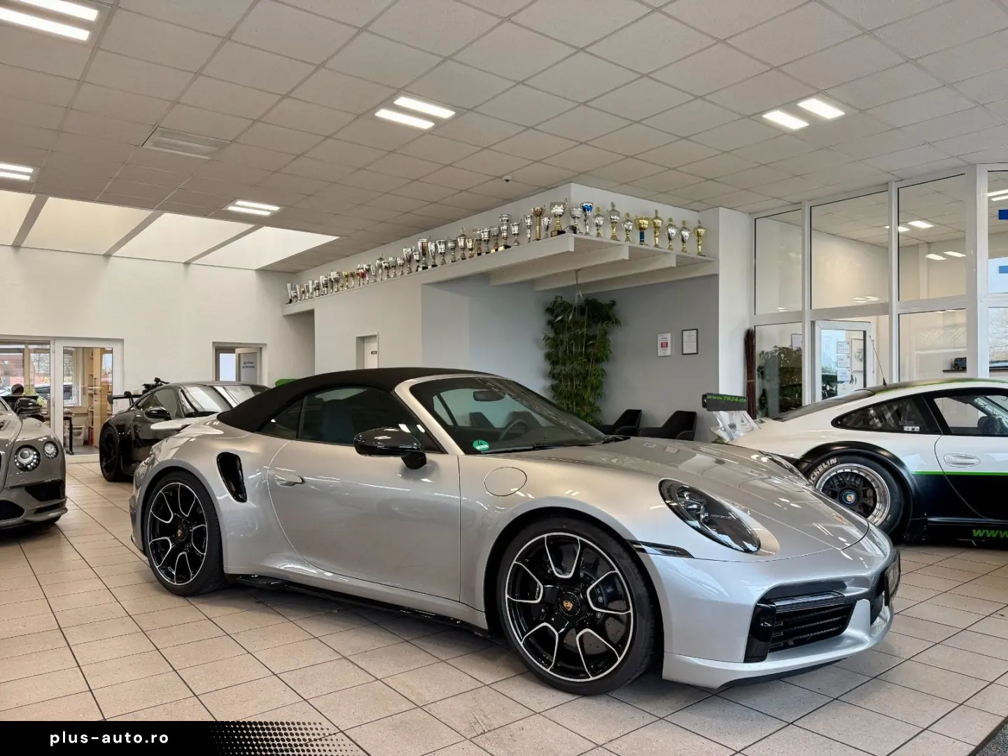 PORSCHE 911 992 Turbo S Cabrio PCCB LIFT ACC APPROVED