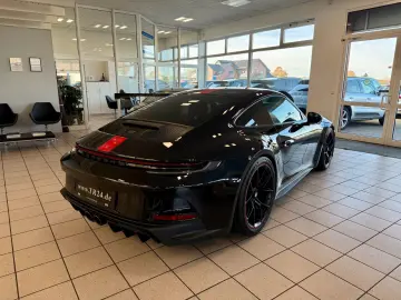 PORSCHE 911 992 GT3 Touring PDK Vollschalensitze Carbon