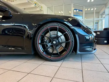 PORSCHE 911 992 GT3 Touring PDK Vollschalensitze Carbon