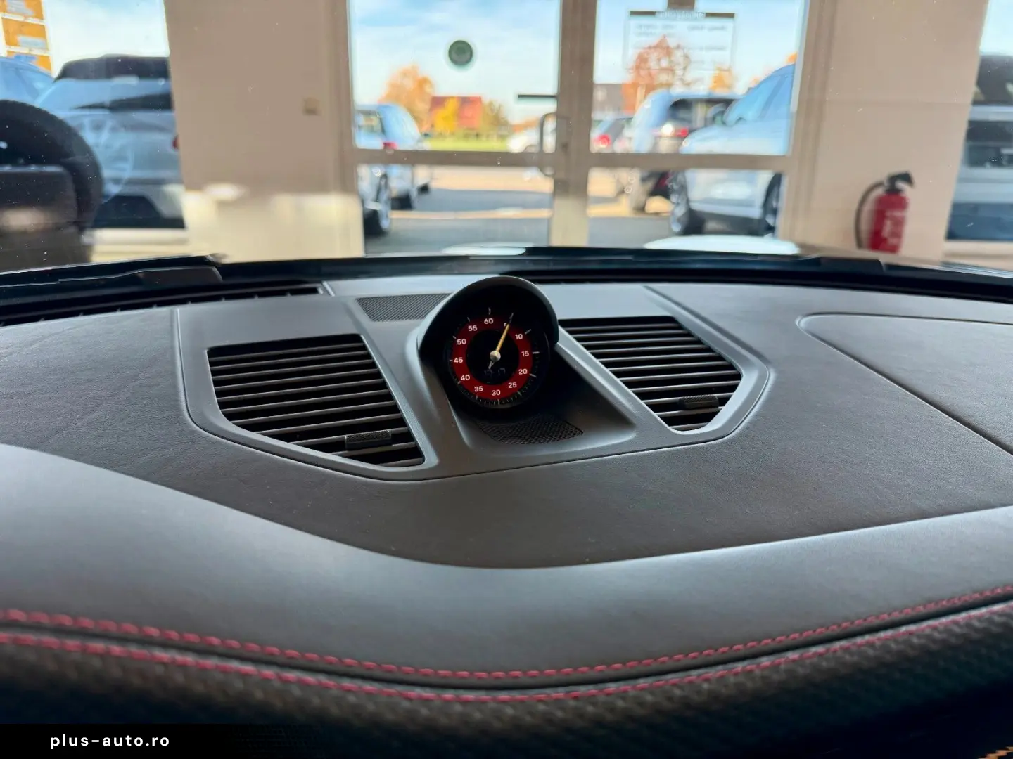 PORSCHE 911 992 GT3 Touring PDK Vollschalensitze Carbon