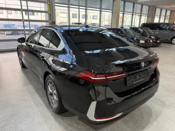 BMW 520 d  Limousine LED H&K 360  Ambiente Live HUD