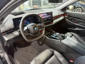 BMW 520 d  Limousine LED H&K 360  Ambiente Live HUD