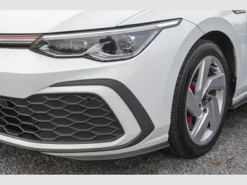 VW Golf VIII GTI 2.0 TSI Keyless Go PDC.LED