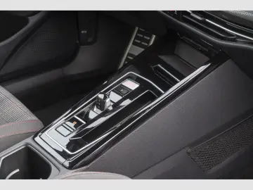 VW Golf VIII GTI 2.0 TSI Keyless Go PDC.LED