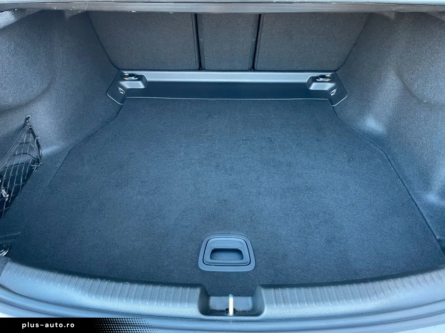 MERCEDES-BENZ C 200 4M AMG Pano AHK 360  Digital Ambiente