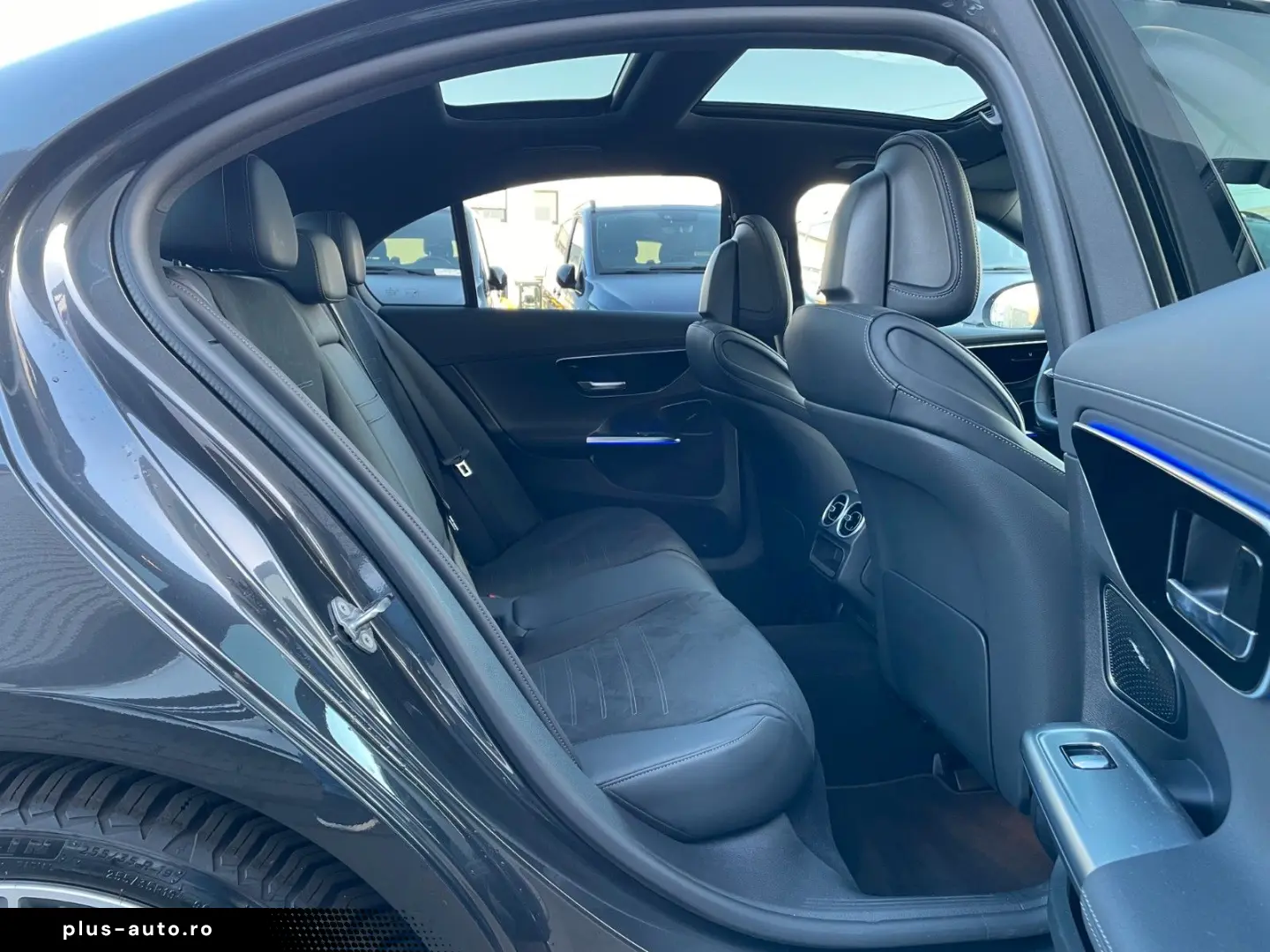 MERCEDES-BENZ C 200 4M AMG Pano AHK 360  Digital Ambiente