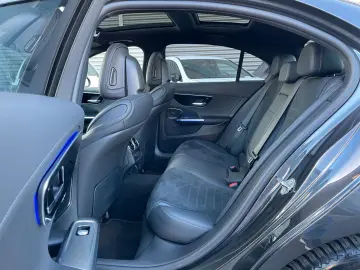 MERCEDES-BENZ C 200 4M AMG Pano AHK 360  Digital Ambiente