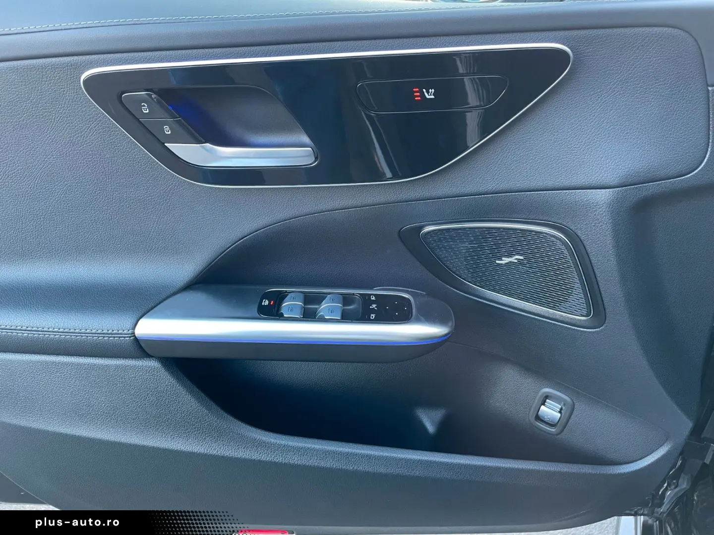 MERCEDES-BENZ C 200 4M AMG Pano AHK 360  Digital Ambiente