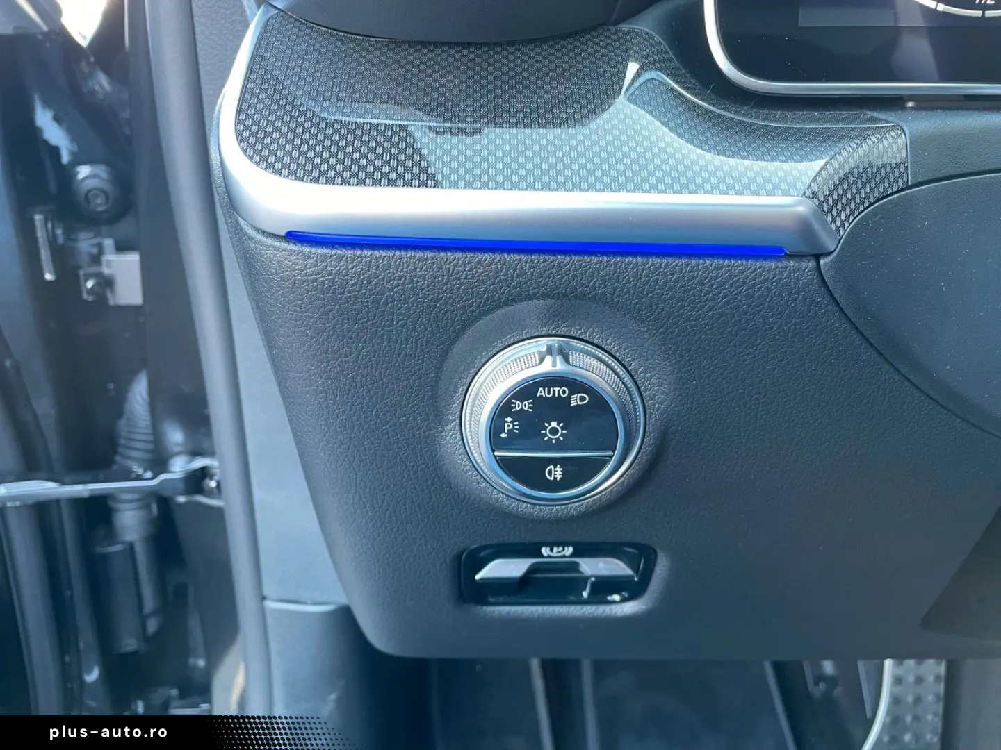 MERCEDES-BENZ C 200 4M AMG Pano AHK 360  Digital Ambiente