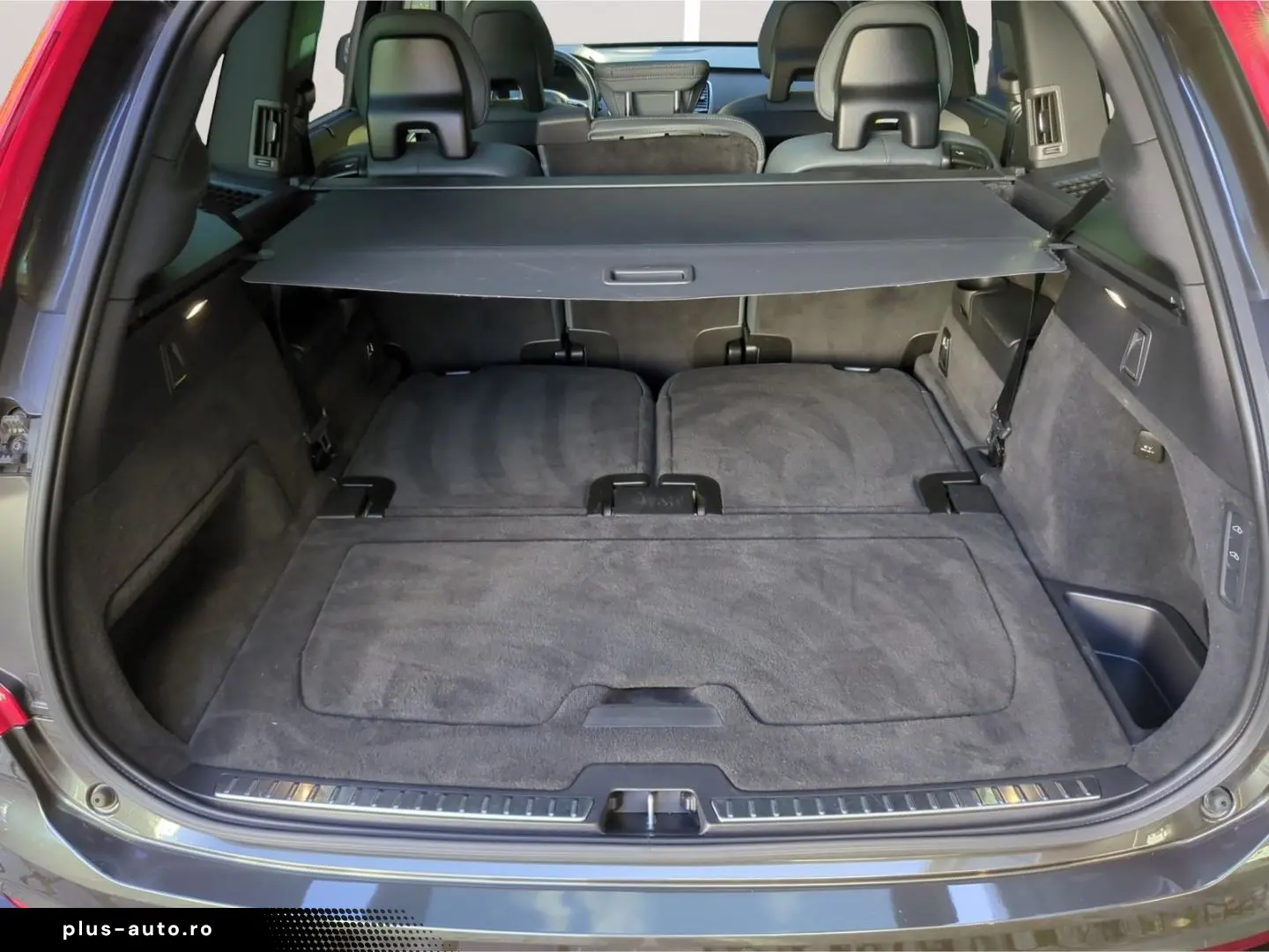 VOLVO XC90 T8 Recharge R-Design Expr.  Vollausstattung