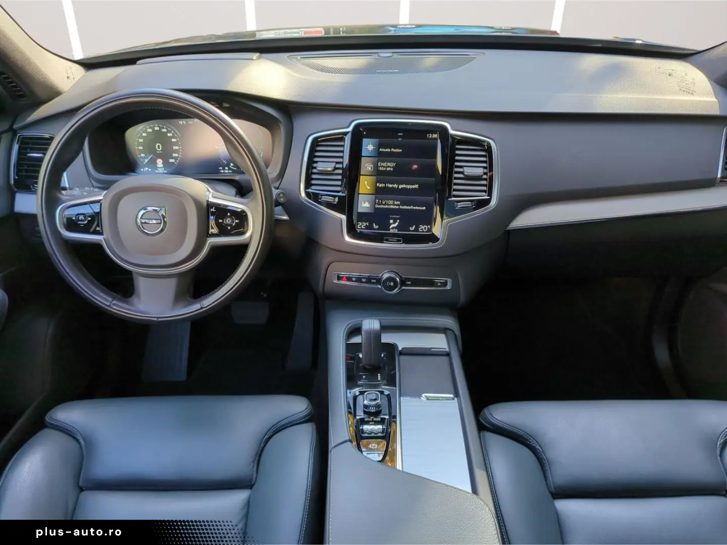 VOLVO XC90 T8 Recharge R-Design Expr.  Vollausstattung