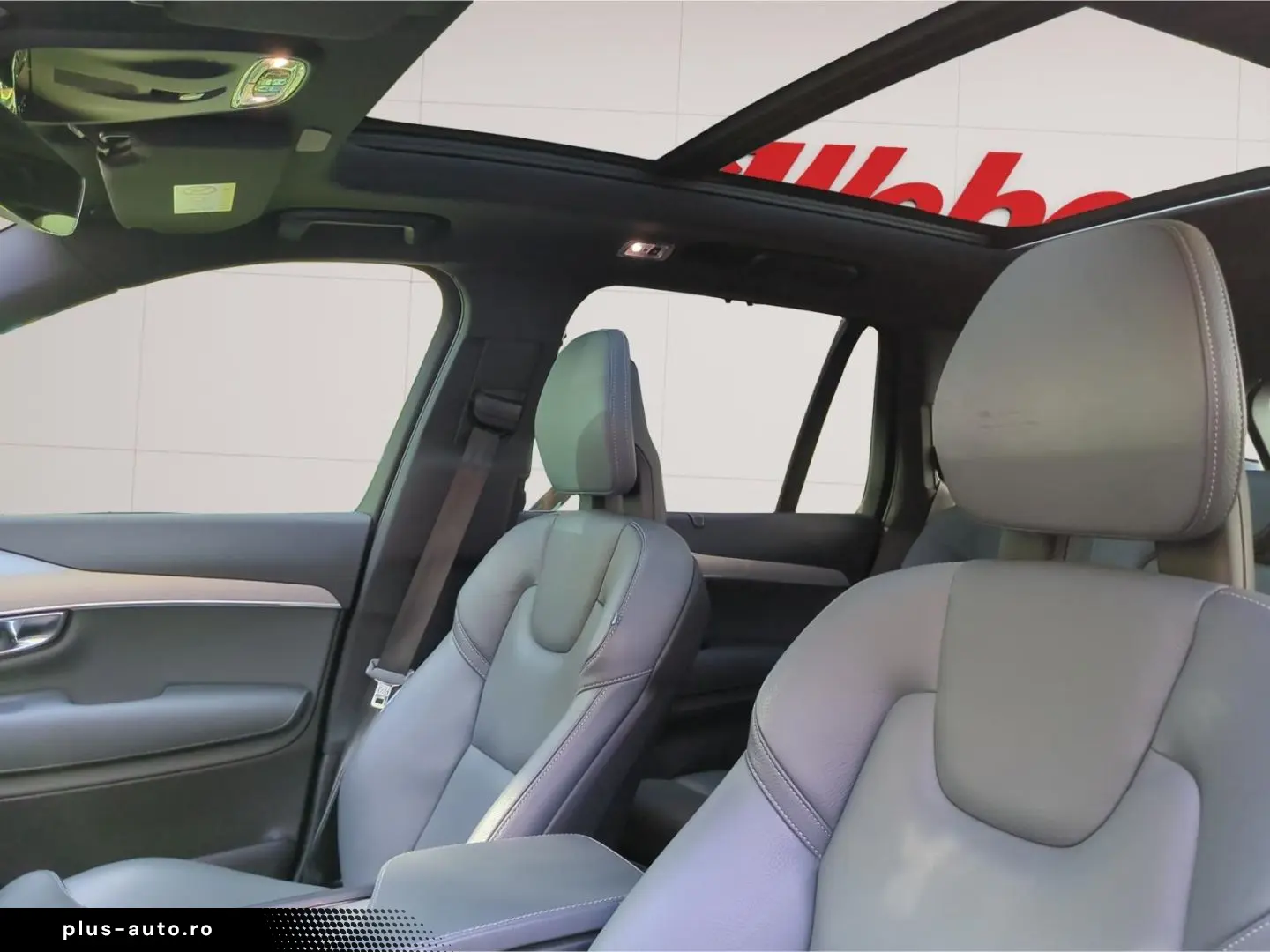 VOLVO XC90 T8 Recharge R-Design Expr.  Vollausstattung