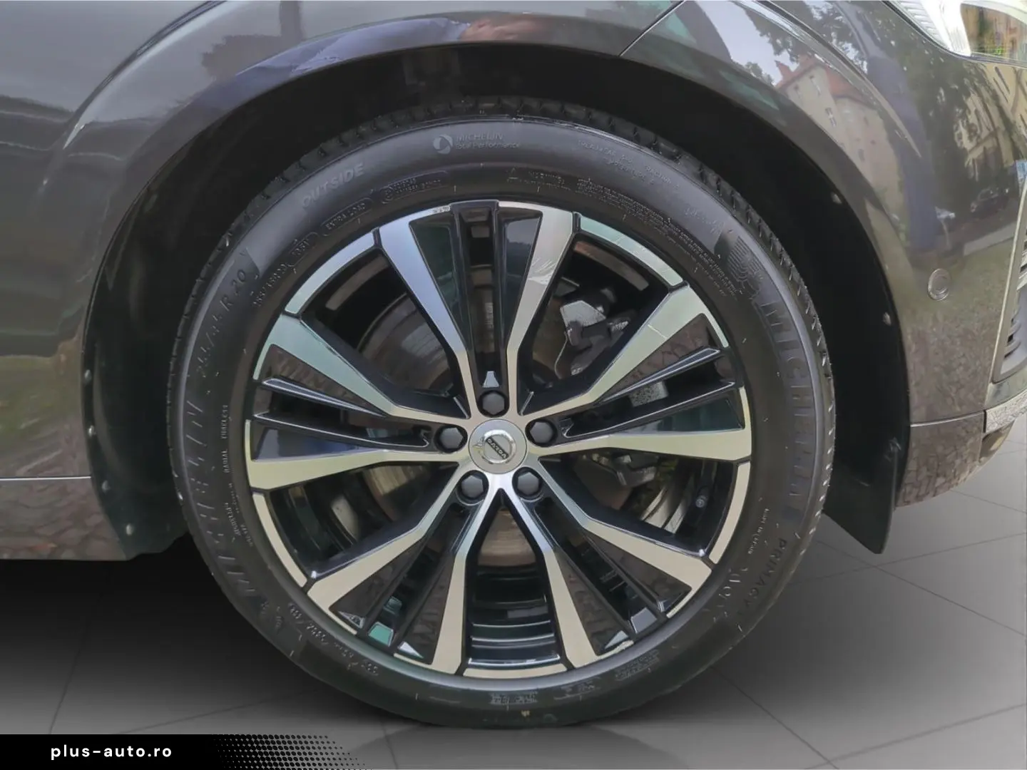 VOLVO XC60 T8 Recharge Ultimate Bright  Luft Massage A