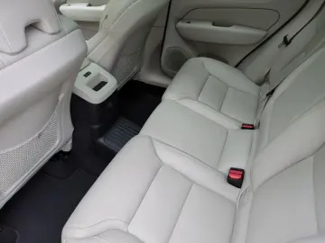 VOLVO XC60 T8 Recharge Ultimate Bright  Luft Massage A