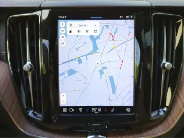 VOLVO XC60 B6 AWD Inscription  Luft SH Pano Nappa