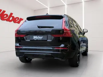 VOLVO XC60 T6 Ultra Black Edition  Luft Nappa Akustik