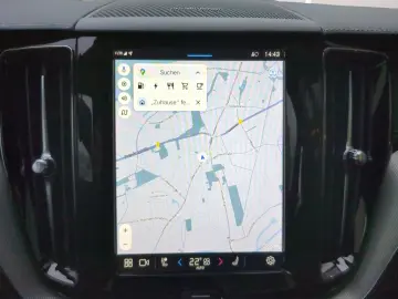 VOLVO XC60 T6 Ultra Black Edition  Luft Nappa Akustik