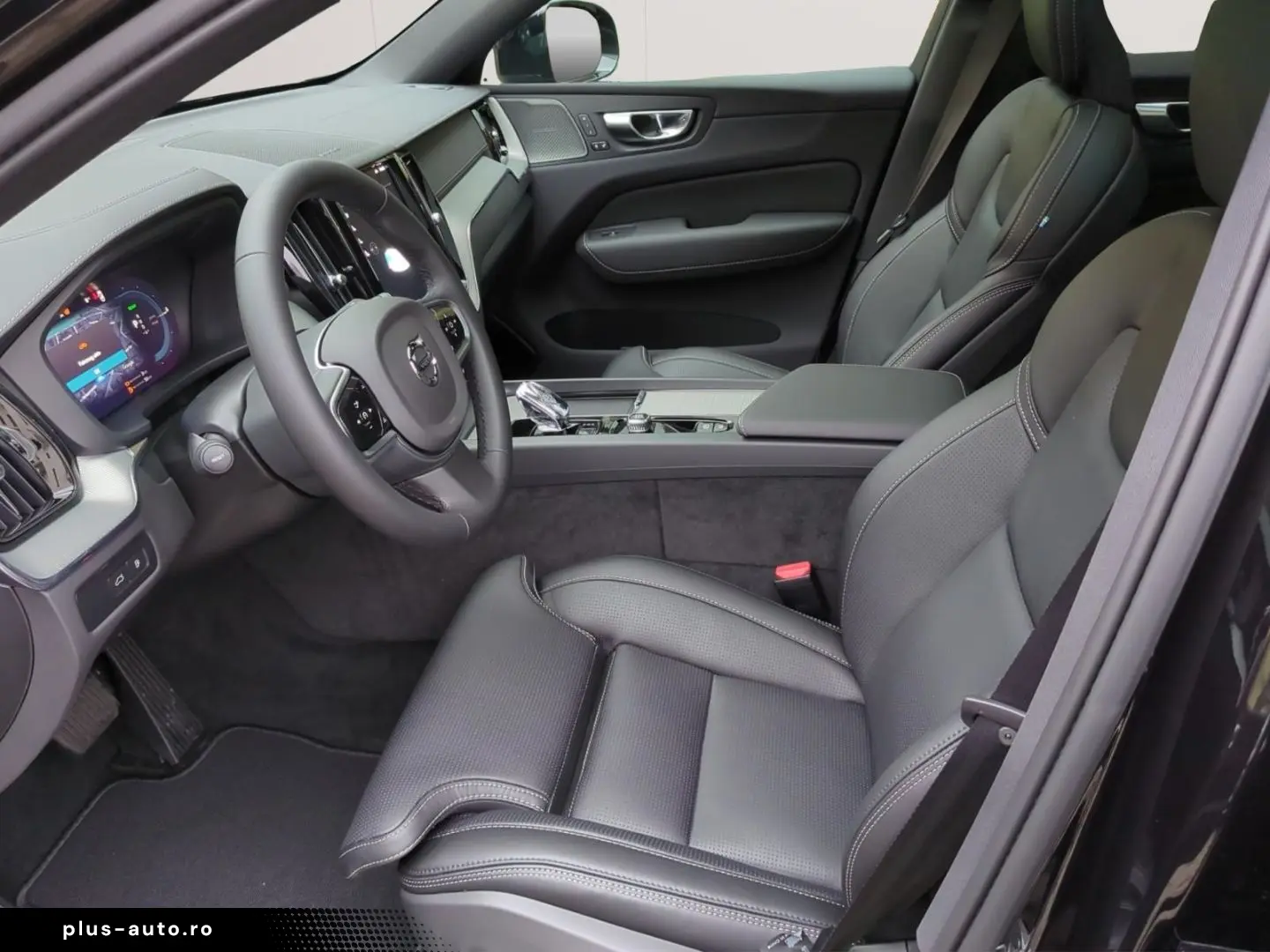 VOLVO XC60 T6 Ultra Black Edition  Luft Nappa Akustik