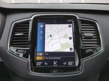VOLVO XC90 T8 Recharge Inscription Expr.  Luft Pano SH