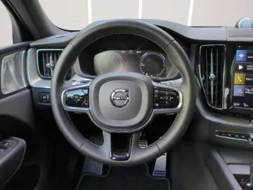 VOLVO XC60 T8 Polestar Engineered  Vollausstattung