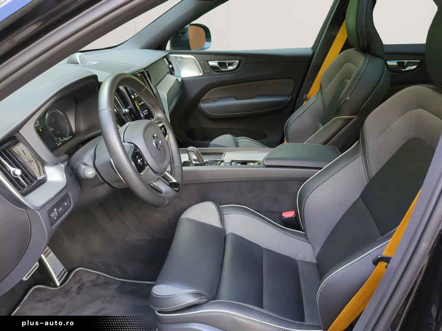 VOLVO XC60 T8 Polestar Engineered  Vollausstattung