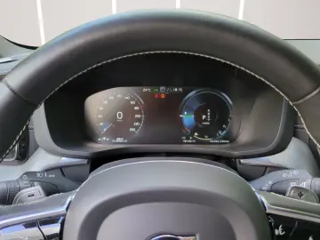 VOLVO XC60 T8 Polestar Engineered  Vollausstattung