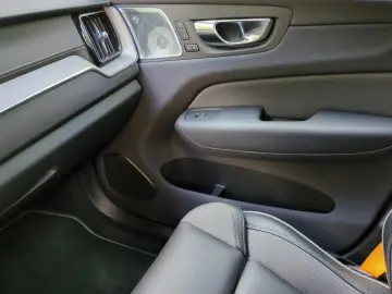 VOLVO XC60 T8 Polestar Engineered  Vollausstattung