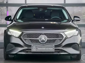 MERCEDES-BENZ E 220d Limousine Avantgarde