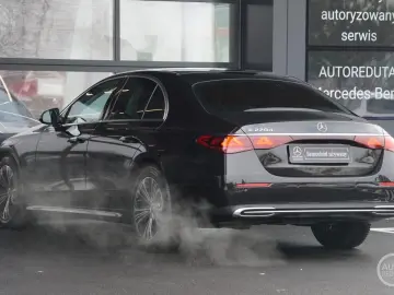 MERCEDES-BENZ E 220d Limousine Avantgarde