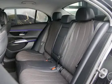 MERCEDES-BENZ E 220d Limousine Avantgarde