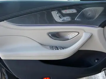 MERCEDES-BENZ CLS 300 d 4Matic  AMG Burmester