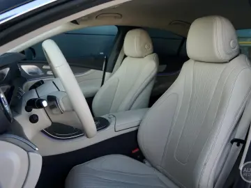 MERCEDES-BENZ CLS 300 d 4Matic  AMG Burmester