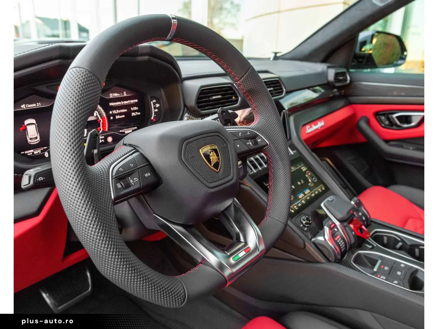 LAMBORGHINI Urus 4.0 V8 Auto. PANO 23 360  B&O HUD CARBON VO