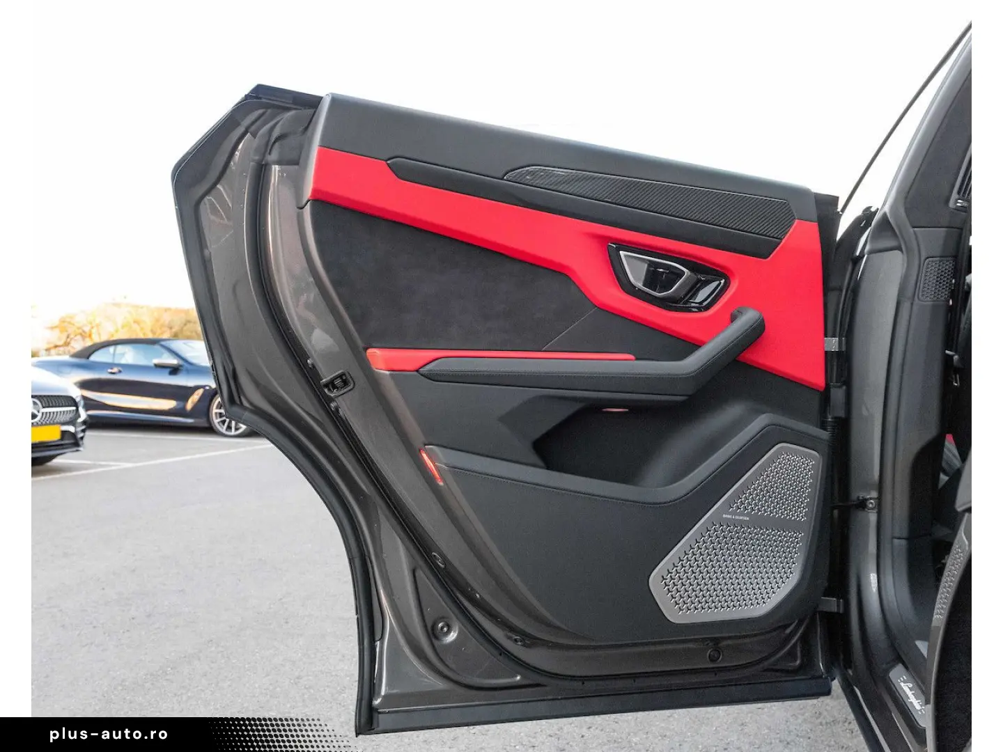 LAMBORGHINI Urus 4.0 V8 Auto. PANO 23 360  B&O HUD CARBON VO