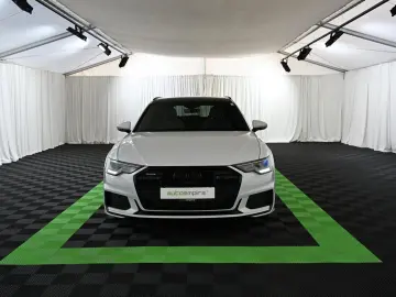 AUDI A6 Avant 50 TFSIe qr. S-Line  H-UP PANO AHK 19