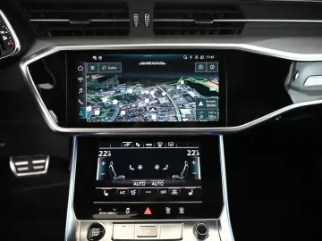 AUDI A6 Avant 50 TFSIe qr. S-Line  H-UP PANO AHK 19