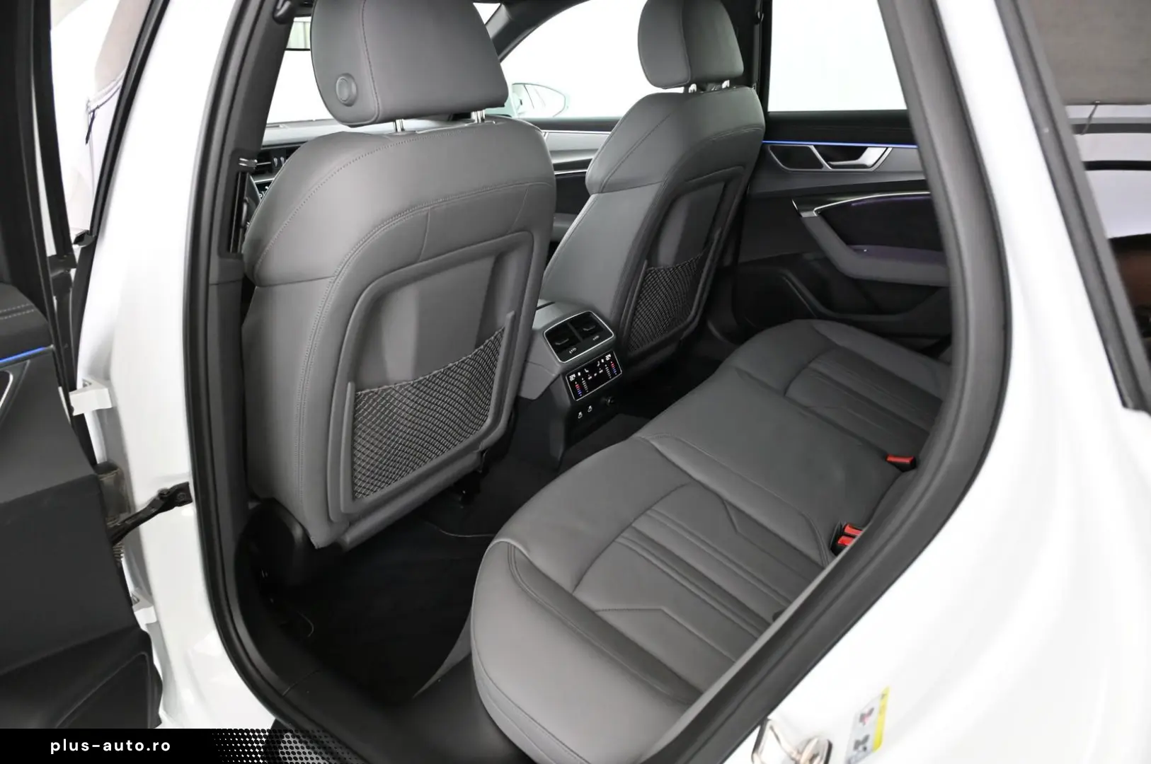 AUDI A6 Avant 50 TFSIe qr. S-Line  H-UP PANO AHK 19