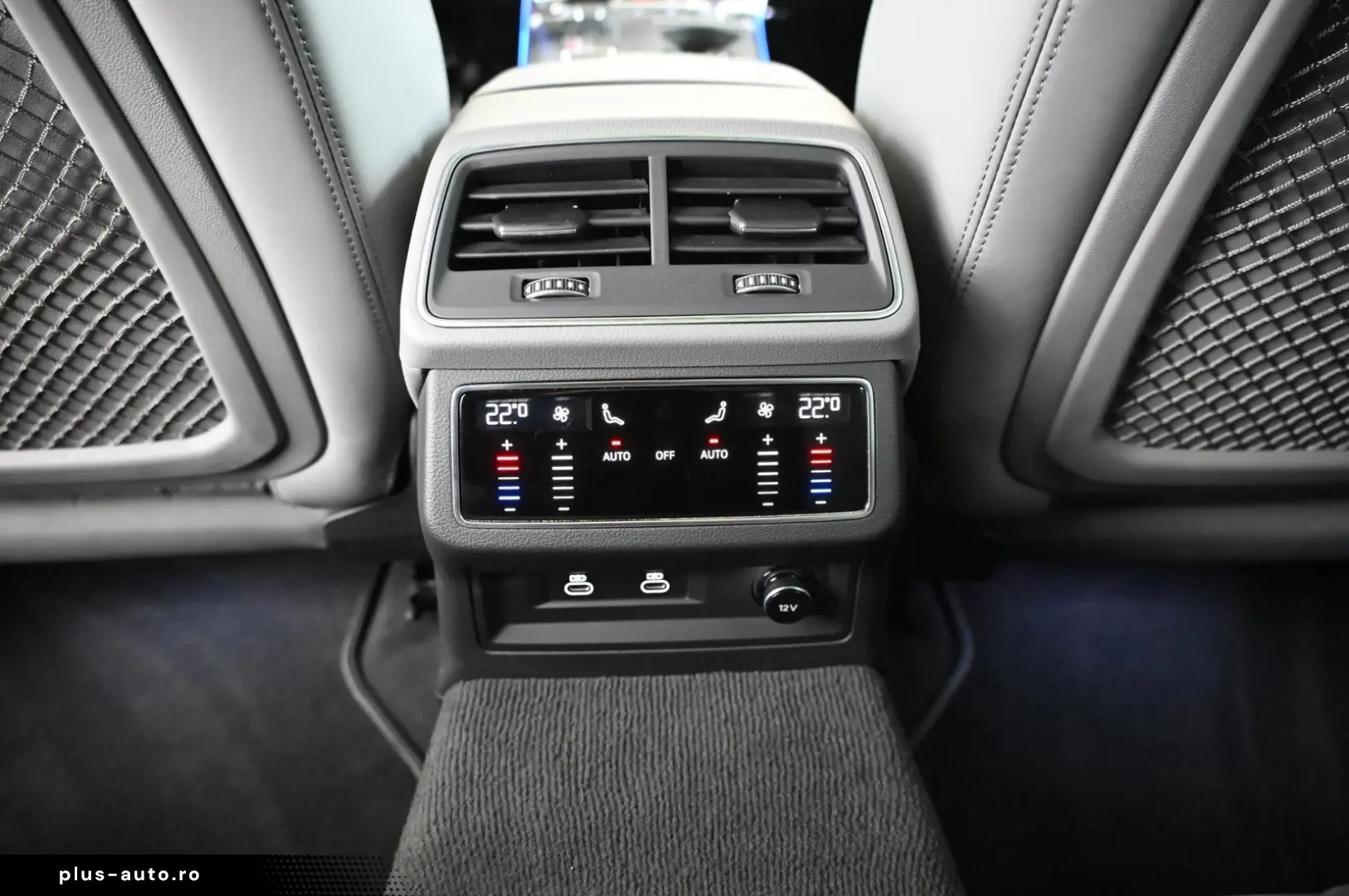 AUDI A6 Avant 50 TFSIe qr. S-Line  H-UP PANO AHK 19