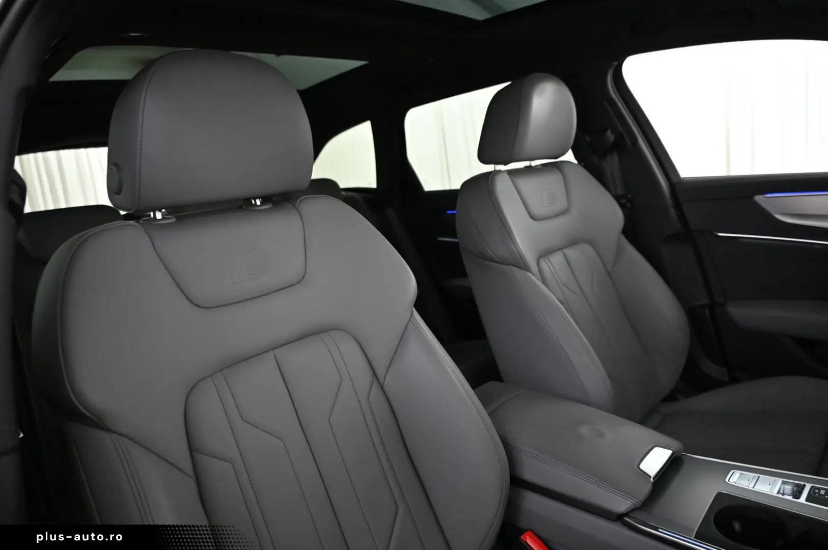 AUDI A6 Avant 50 TFSIe qr. S-Line  H-UP PANO AHK 19