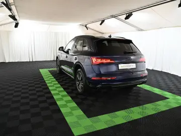 AUDI Q5 50 TFSIe quattro S-Line  MATRIX MMI  PANO 19