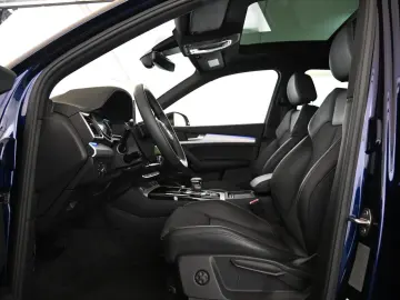 AUDI Q5 50 TFSIe quattro S-Line  MATRIX MMI  PANO 19