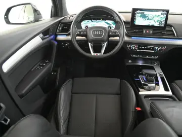 AUDI Q5 50 TFSIe quattro S-Line  MATRIX MMI  PANO 19