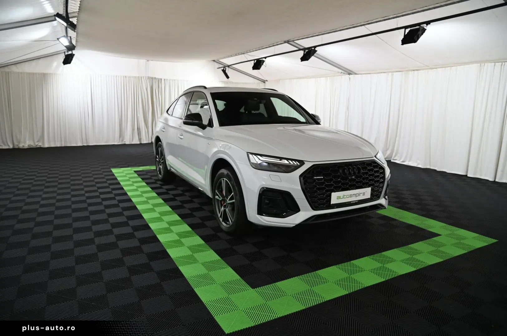 AUDI Q5 Sportback 55 TFSIe qr. S-Line  MATRIX PANO 19