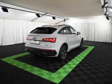 AUDI Q5 Sportback 55 TFSIe qr. S-Line  MATRIX PANO 19