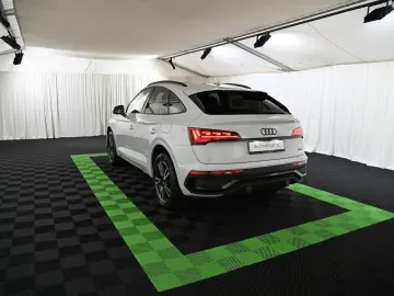AUDI Q5 Sportback 55 TFSIe qr. S-Line  MATRIX PANO 19